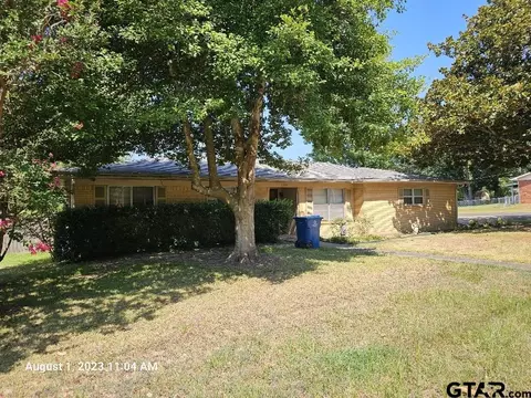 200 S Frisco, Henderson, TX 75652