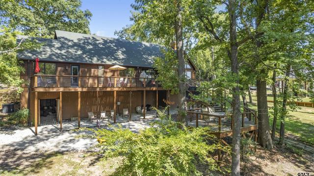 298 Lubin Ln, Scroggins, TX 75480