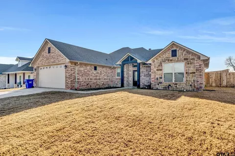 116 Hay Meadow Dr, Winona, TX 75792