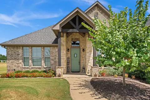 16390 Beacons Jet Ct, Lindale, TX 75771