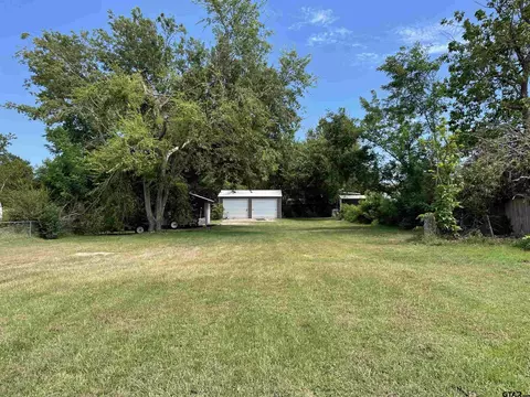 602 Strawberry, Winnsboro, TX 75494