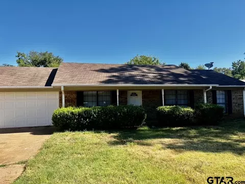1101 Jan Dr, Whitehouse, TX 75791
