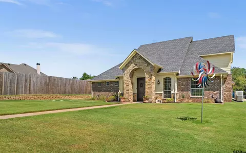 503 Kwando, Bullard, TX 75757