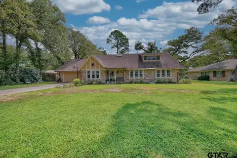 413 Lone Star Ln, Hideaway, TX 75771
