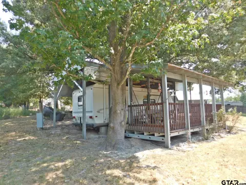 154 Comanche, Quitman, TX 75783 photo 4