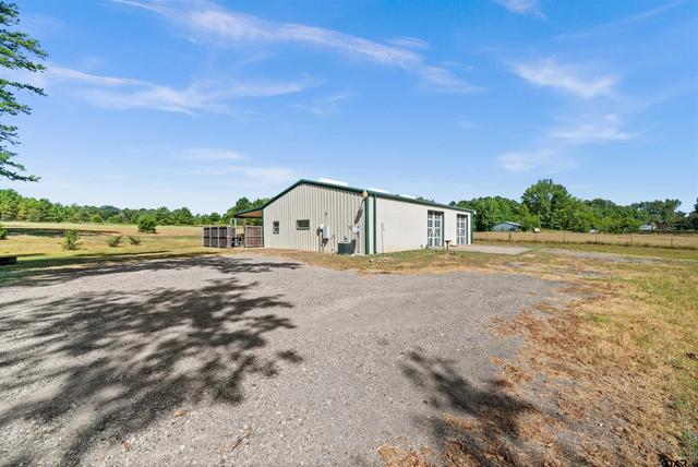 5742 Grouse Rd, Gilmer, TX 75645