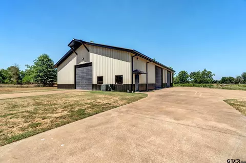 924 N Houston, Bullard, TX 75757