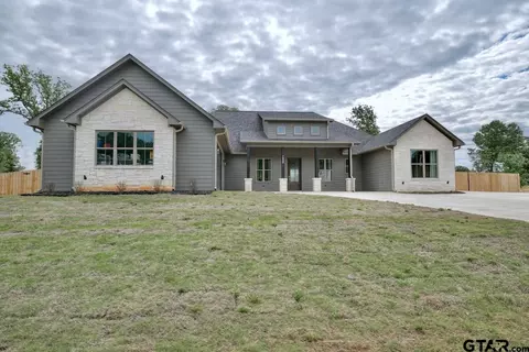 14808 Woodland Crk, Lindale, TX 75771