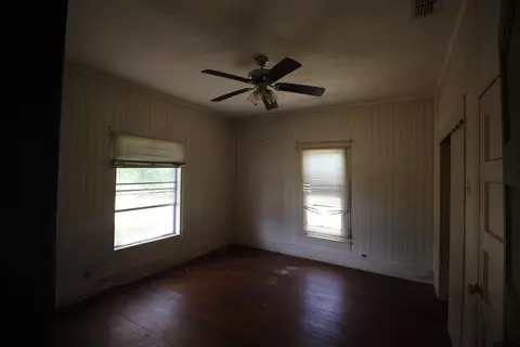 391 N 1st St, Point, TX 75472 photo 12