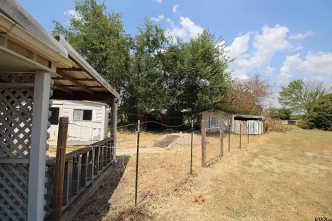 391 N 1st St, Point, TX 75472 photo 18
