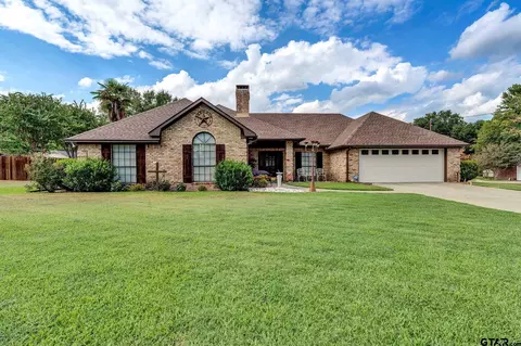 1012 Baylor Dr, Carthage, TX 75633