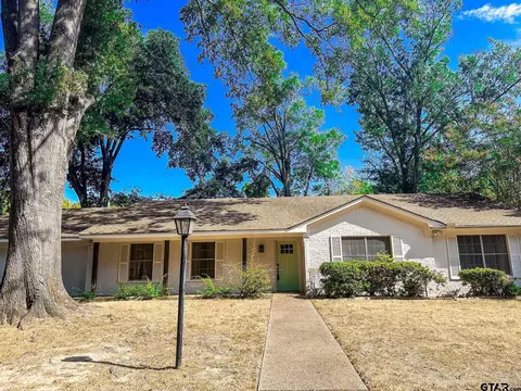1418 Yosemite Dr, Tyler, TX 75703