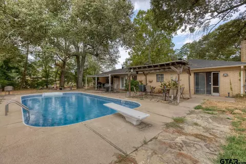 305 Cr 4110, Jacksonville, TX 75766