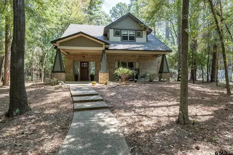 18473 Point Rd, Flint, TX 75762