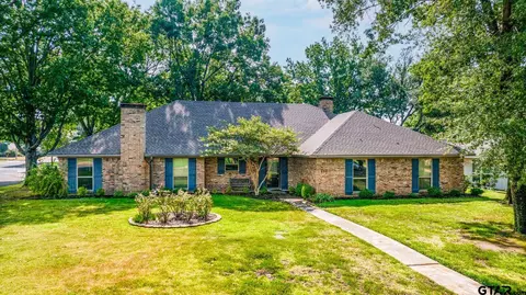 606 Regency Dr, Longview, TX 75604 photo 1