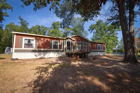 100 Greenwood, Kilgore, TX 75662