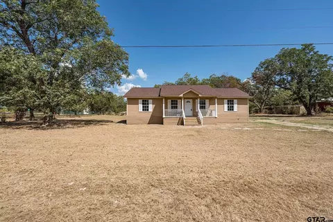 1170 Pecan Tree Dr, Chandler, TX 75758