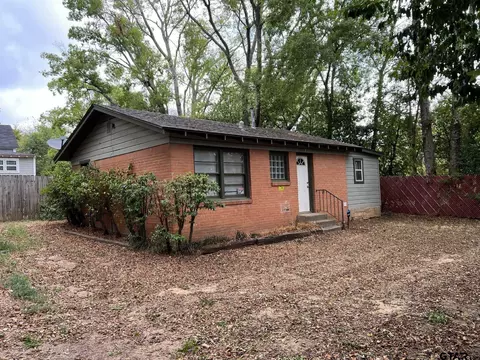 224 Berry St, Tyler, TX 75701