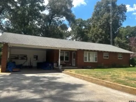 459 N Elm, Frankston, TX 75763