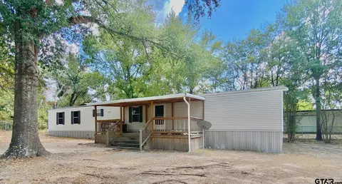 410 S Commerce St, Lovelady, TX 75851