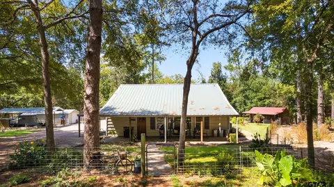 520 Vz Cr 4805, Chandler, TX 75758