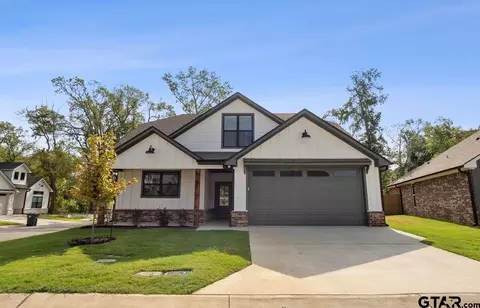 3002 Royal Garden Rd, Tyler, TX 75701