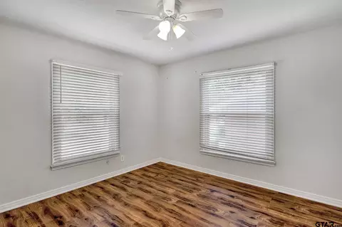 911 E 8th St, Tyler, TX 75701 photo 9