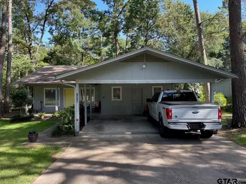 1515 E Tanglewood Dr, Hideaway, TX 75771