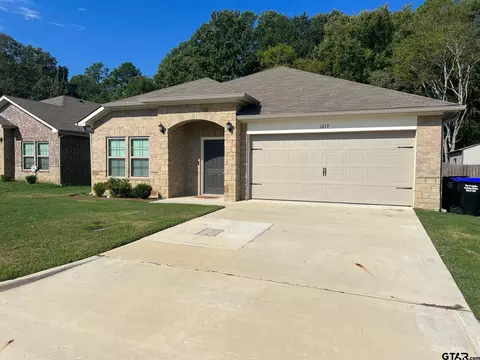 1217 Mission Creek Dr, Longview, TX 75601