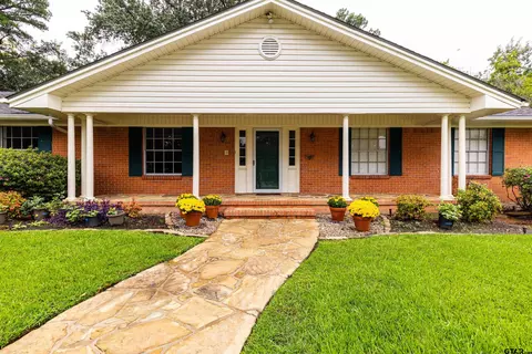 30 Pegues Pl, Longview, TX 75601