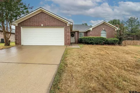 144 Ken Cir, Flint, TX 75762
