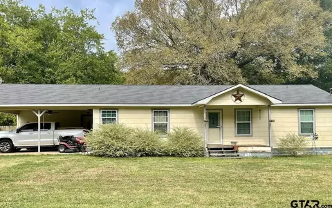 301 N Front St, Ore City, TX 75683