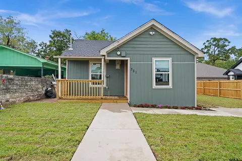 321 Herndon Ave, Tyler, TX 75702