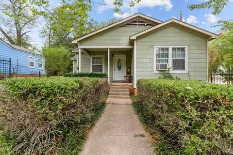 326 Barrett St, Tyler, TX 75702
