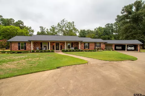 1702 Okeefe Rd, Jacksonville, TX 75766