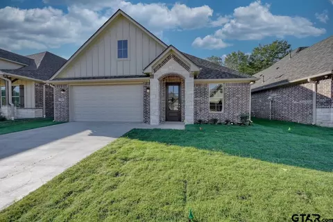 444 Preston Ridge Dr, Tyler, TX 75703