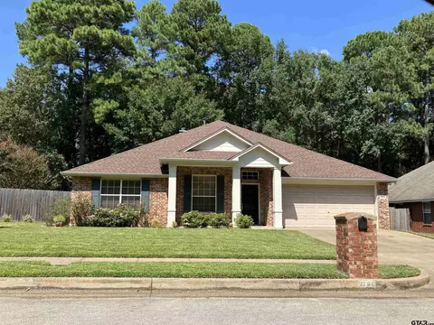 9202 Stonebank Xing, Tyler, TX 75703