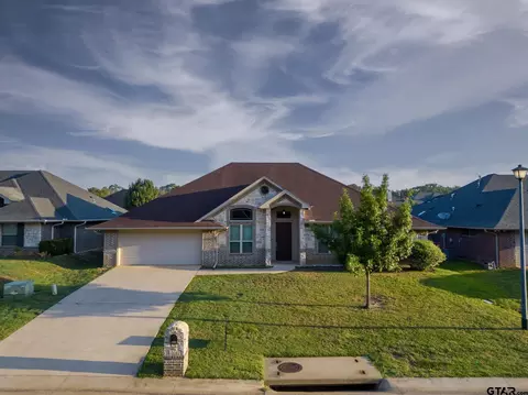 19494 Sara Ln, Flint, TX 75762