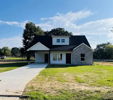 136 County Road 4114, Jacksonville, TX 75766
