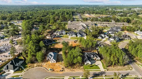 3113 Forest Ridge Cv, Tyler, TX 75703