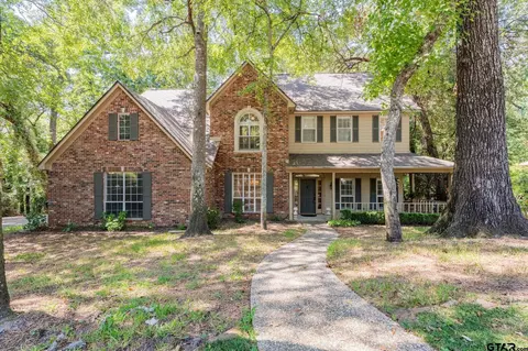3611 River Oaks Ct, Tyler, TX 75707