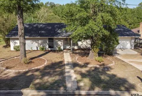 1008 Trinity Dr, Tyler, TX 75702