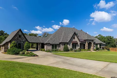 249 Alexis Dr, Longview, TX 75605