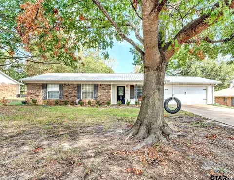 1016 Bryan St, Jacksonville, TX 75766