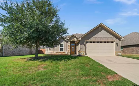 7317 Flat Rock Ln, Tyler, TX 75703