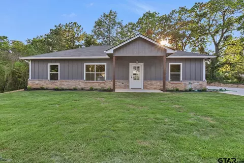 2911 Oliver, Tyler, TX 75701