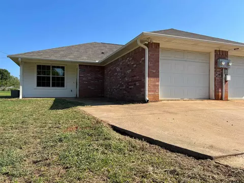 23037 Shell Shr, Bullard, TX 75757