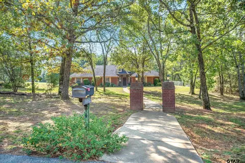 18865 Peachtree Ln, Lindale, TX 75771