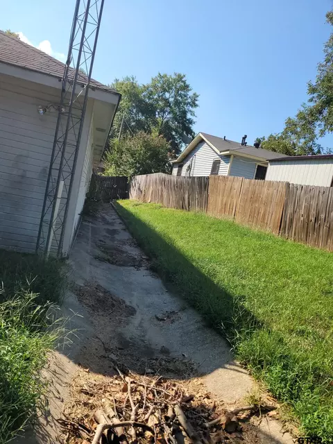 210 E Cedar, Tyler, TX 75702 photo 17