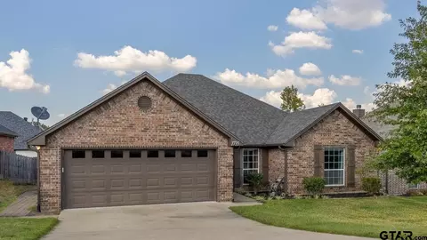1735 Elk Riv, Tyler, TX 75703